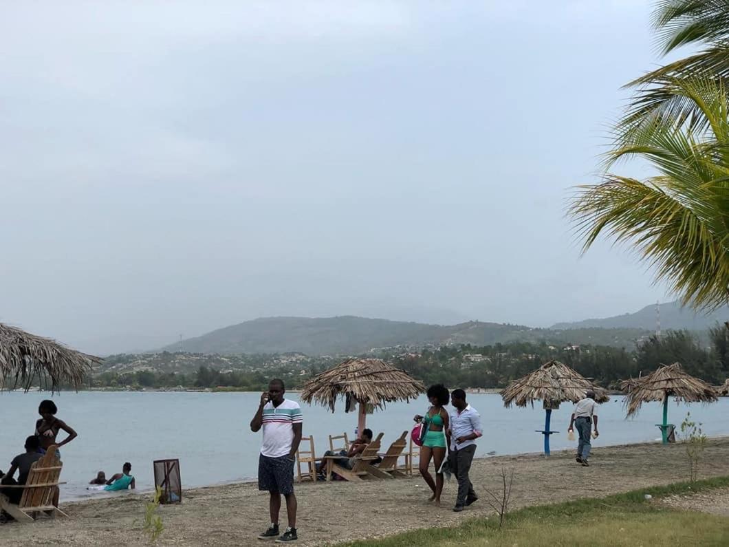 Evasion Beach Hotel Gressier Esterno foto